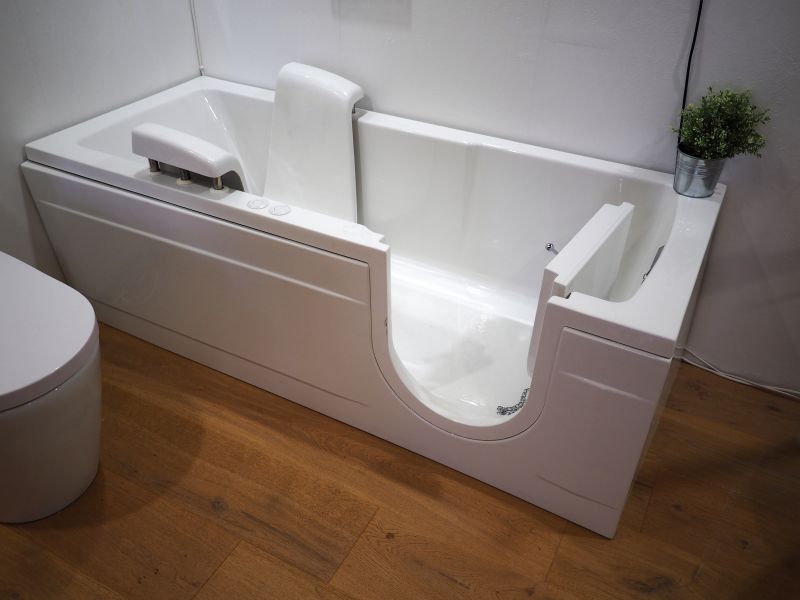 Accessible Bathtub Options
